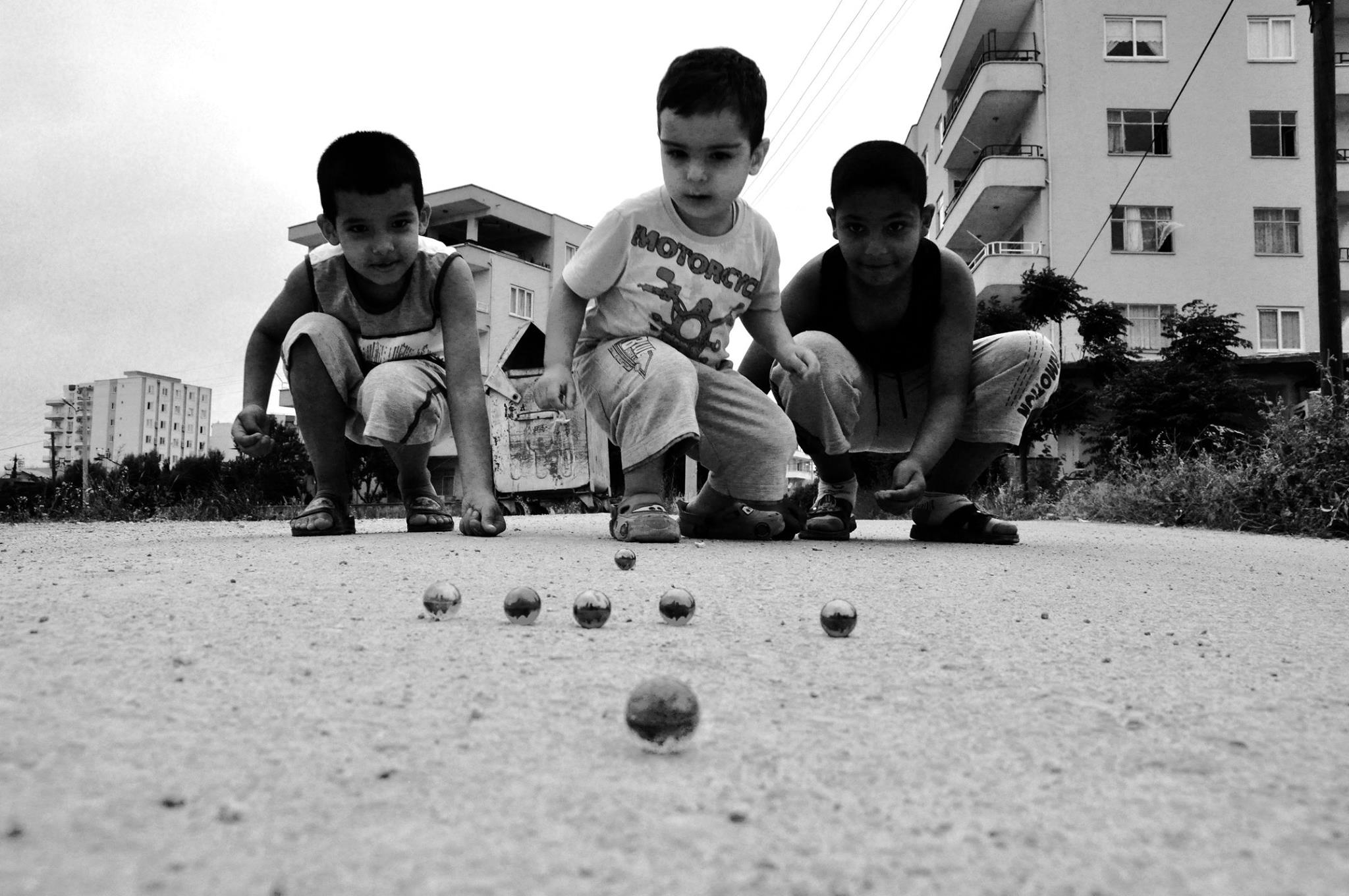 Hepsi birbirinden keyifli Bir zamanlar İzmir sokaklarında oynanan 10 nostaljik oyun