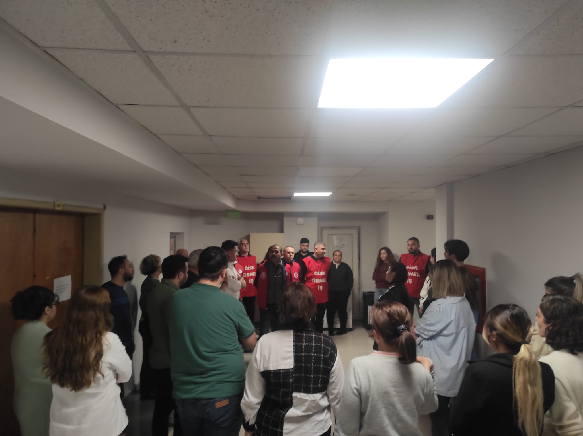 Buca Belediyesi’ne sendikadan gece uyarısı Maaş yatmazsa iş bırakırız