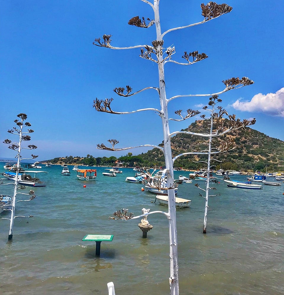 Adeta İzmir’in Doğal Film Platosu Gün Batımı, Koylar Ve Tarihle Iç Içe Büyüleyici Köy (9)