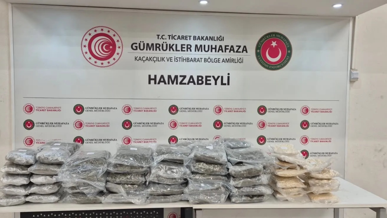 Bakanlık Duyurdu 1 Milyarı Aşan Uyuşturucu Operasyonu (1)