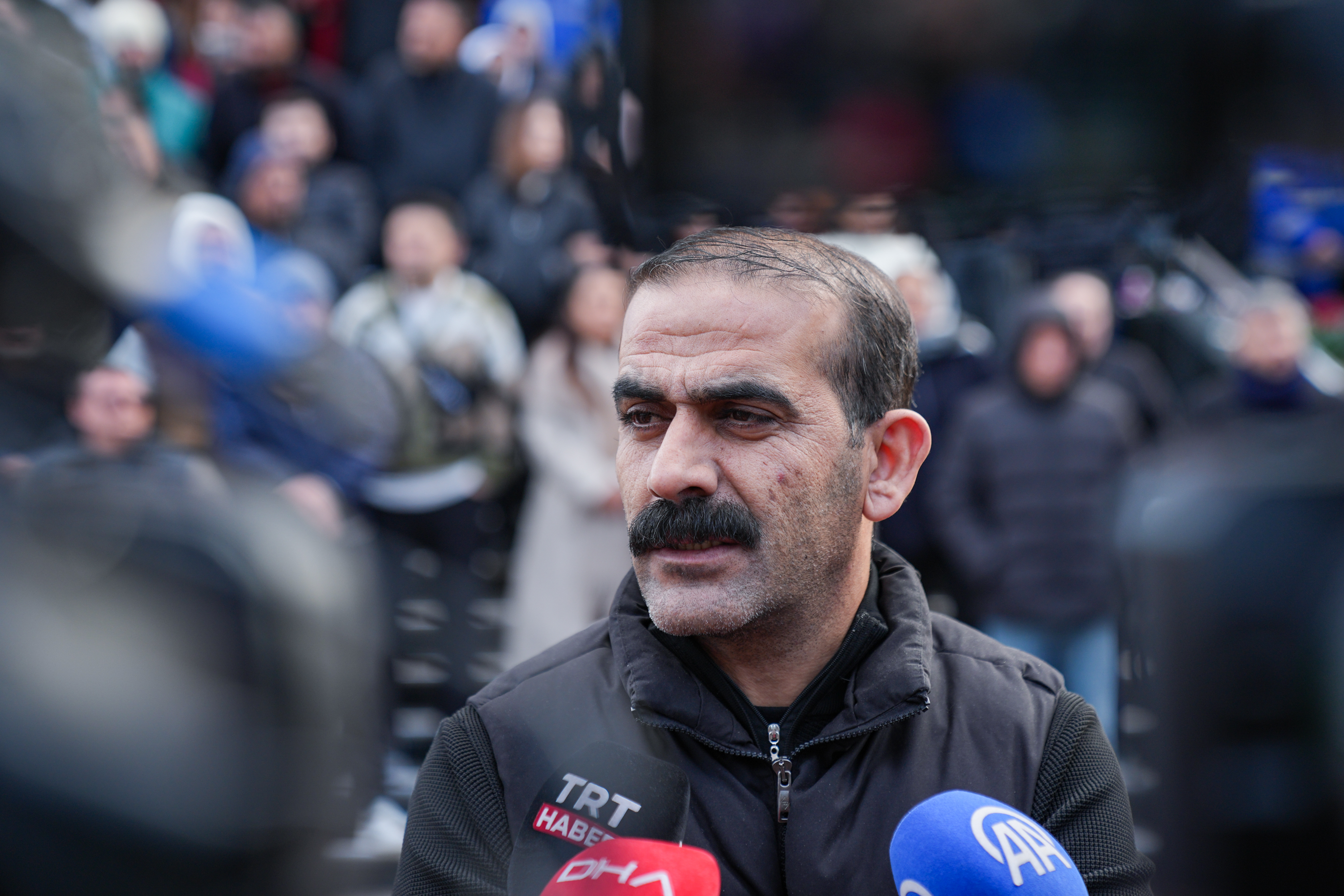 Buca'daki Maaş Krizinde Yeni Gelişme Eylem Sona Erdi! (2)