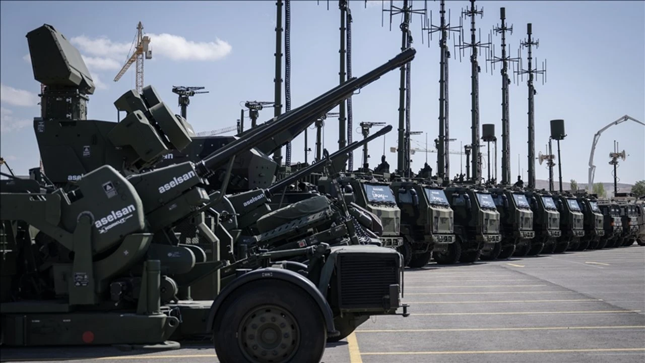 Çeli̇k Kubbe Aselsan’dan Yapay Zekâ Destekli Yeni Nesil Hava Savunma Sistemi (1)-1