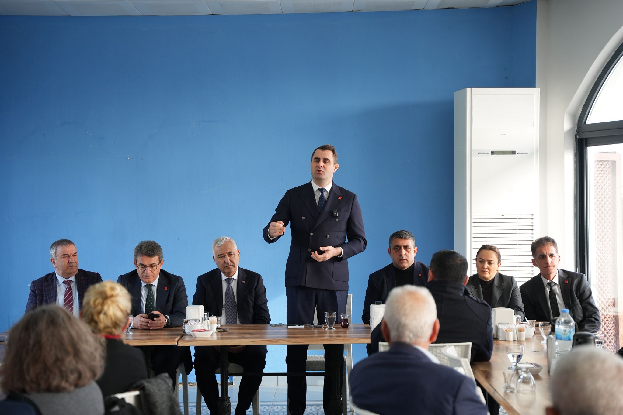 Cezalandırılan Belediye Başkanlarımız Değil, Halk!-1