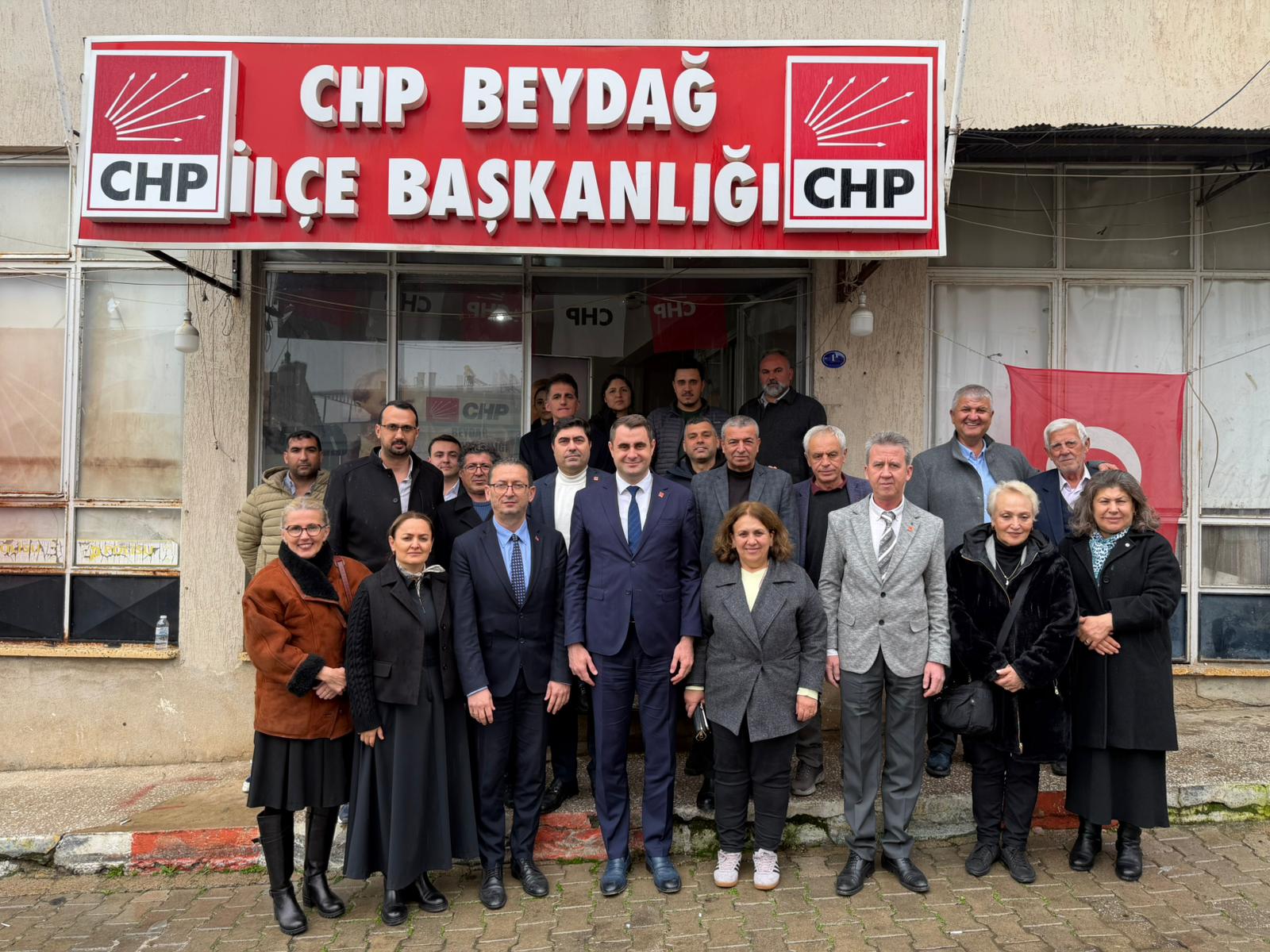Chp'li Güç'ten Küçük Menderes Çıkartması Tüm Zorluklara Rağmen Hizmet Etmek Için Çok Çalışıyoruz (3)