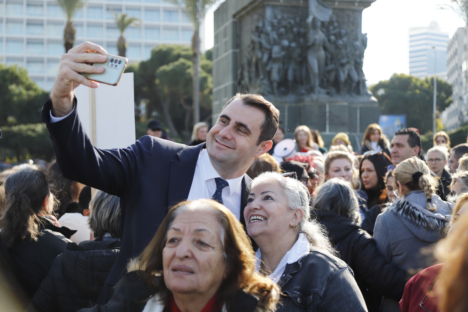 Chp’li Kadınlardan Asgari Ücret Isyanı Akp’ye Sokakları Dar Edeceğiz!