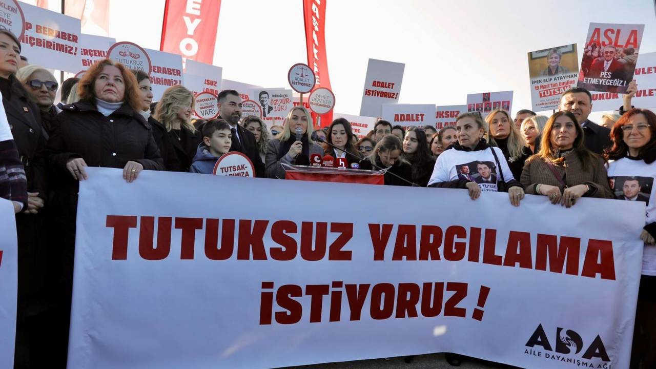 Dilek İmamoğlu: İçi boş bir iddianame için 8 ay boyunca bekledik!