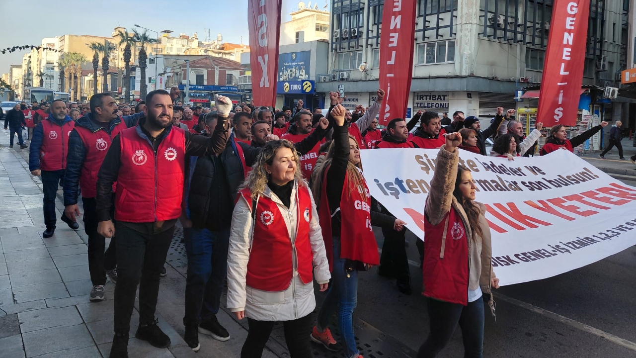 İzmir Büyükşehir işçileri eyleminde üçüncü gün: Hiçbir milletvekili destek vermedi!