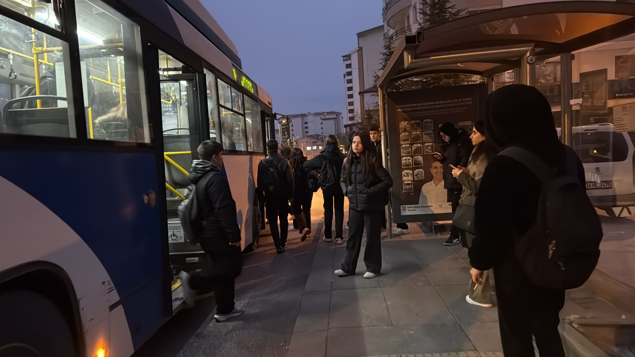 G8V9F T P X Y A A9 Ho