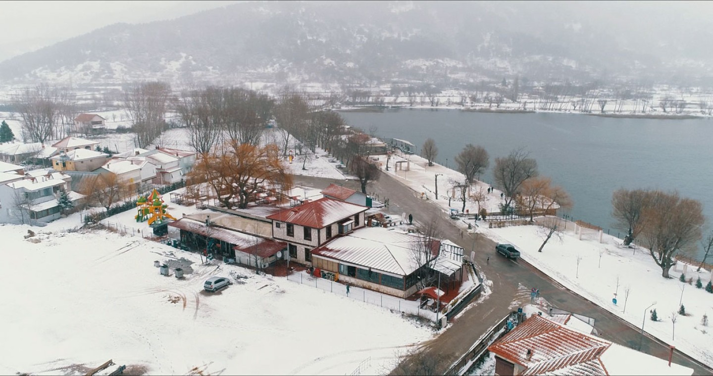 Görenler İskandinav Köyü Sanıyor İzmir’de Kartpostallık Manzaralarıyla Büyüleyen Kasaba (1)