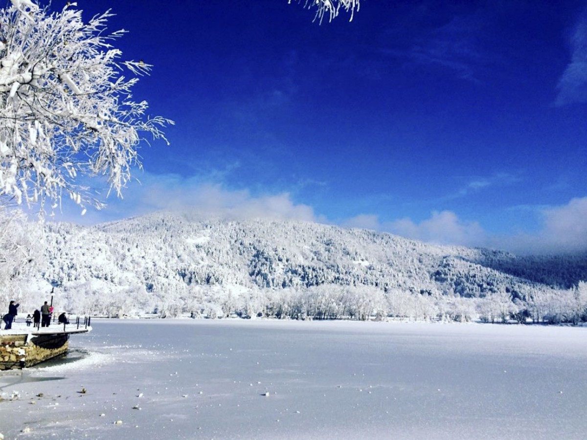 Görenler İskandinav Köyü Sanıyor İzmir’de Kartpostallık Manzaralarıyla Büyüleyen Kasaba (9)