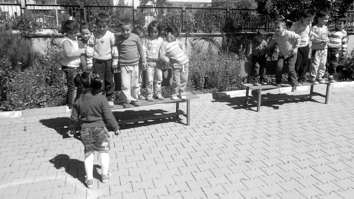 Hepsi Birbirinden Keyifli Bir Zamanlar İzmir Sokaklarında Oynanan 10 Nostaljik Oyun