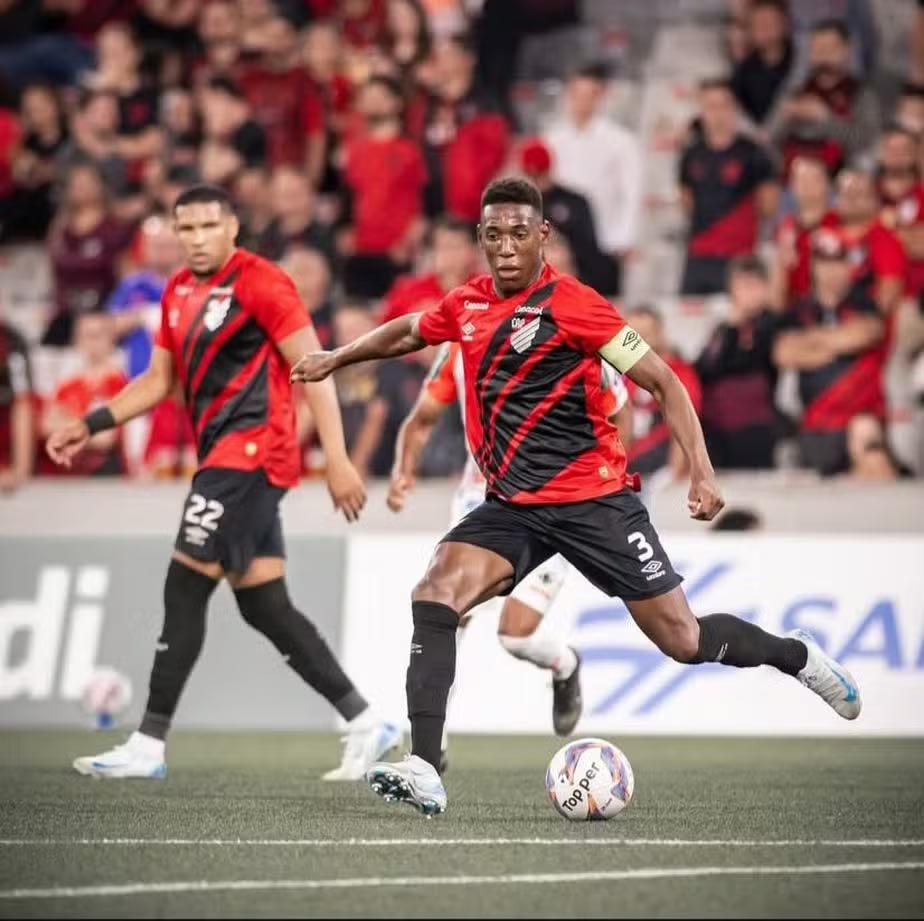 Göztepe’de rota yine Brezilya: Leo Pinheiro atağı!