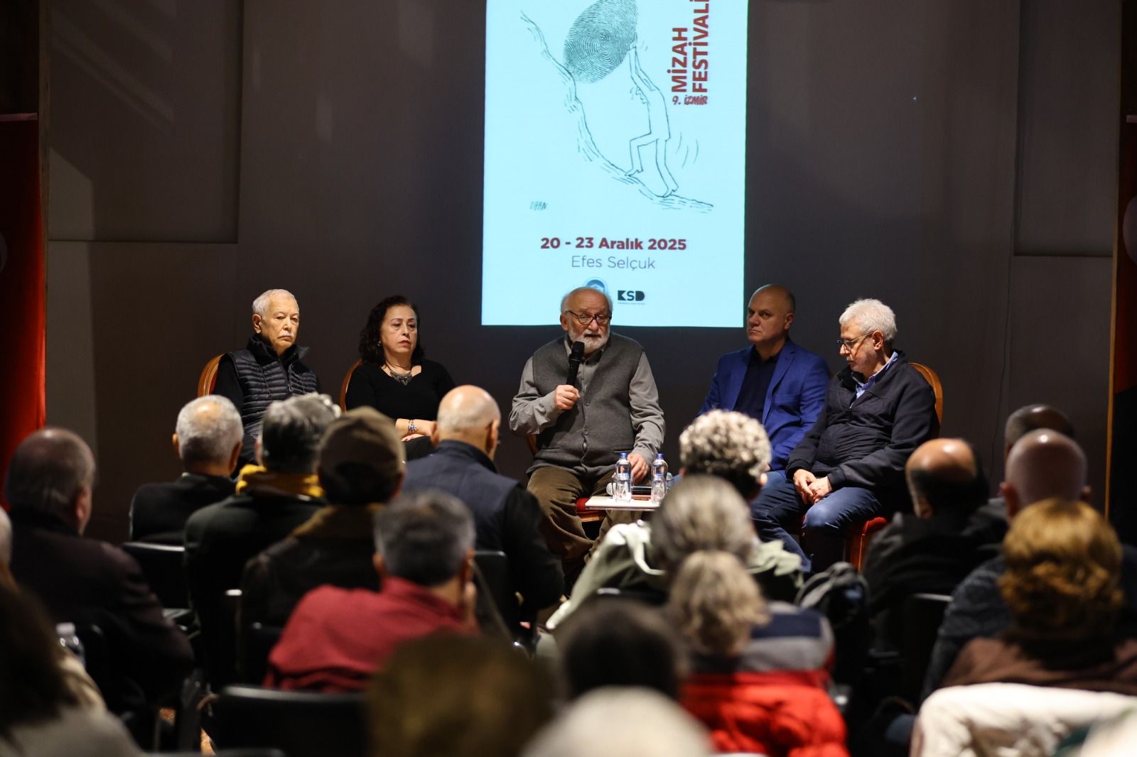 Yönetmen Yüksel Aksu: Mizah en büyük muhalefettir!