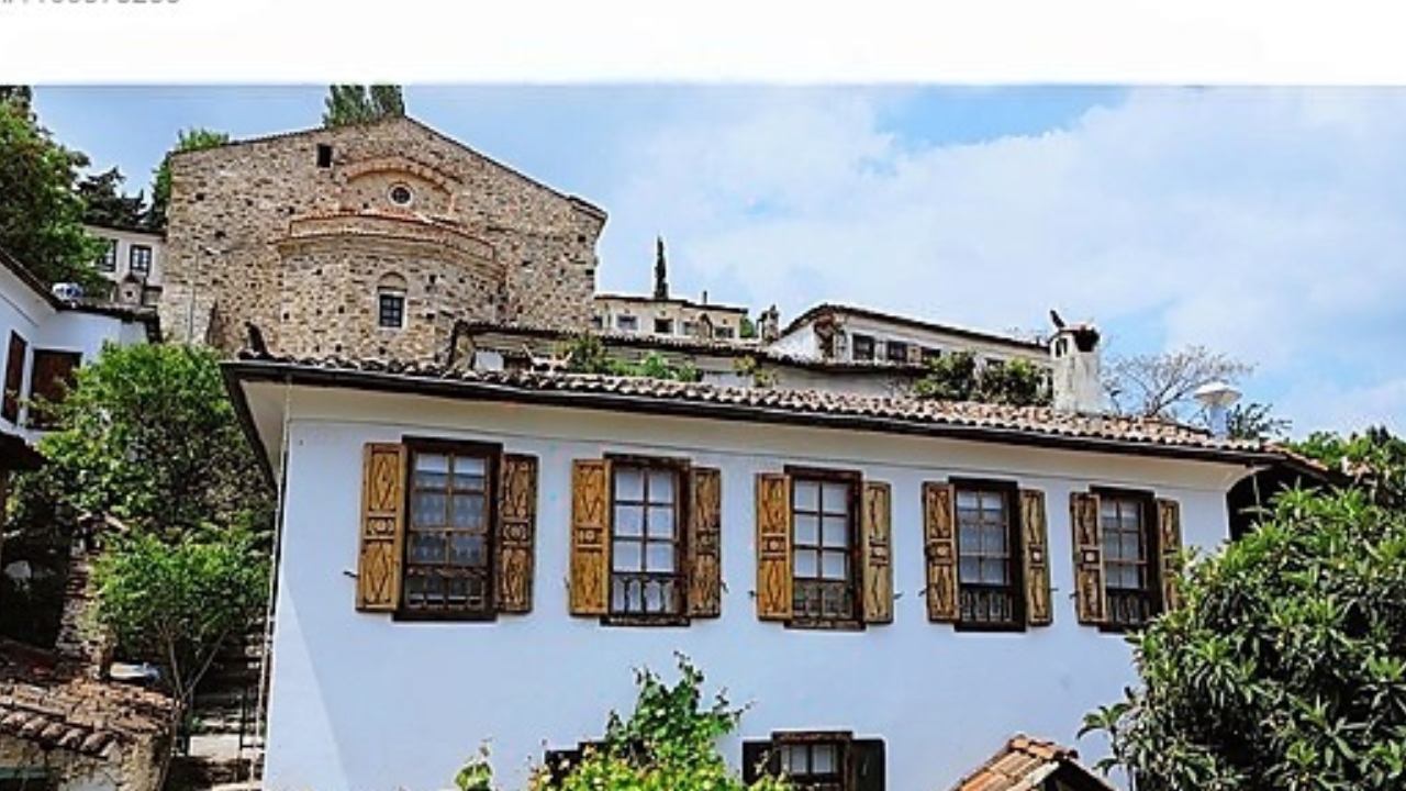 İzmir’de satılık köşk ve konaklar: Tarihi yapılar yatırımcı bekliyor!
