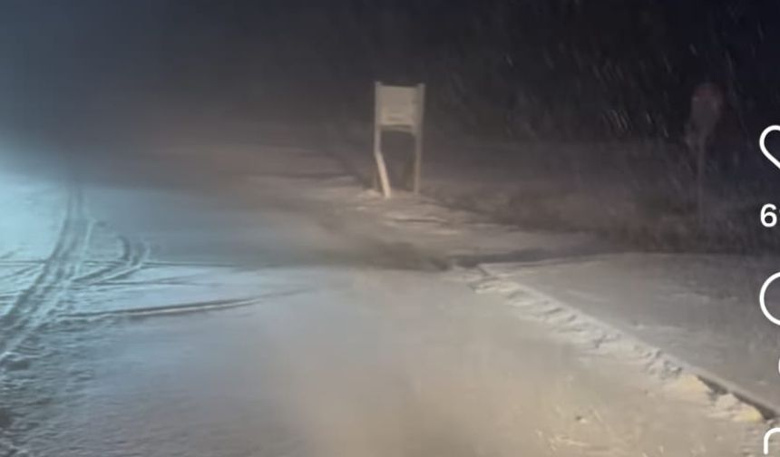 İzmir’in Yüksek Kesimlerinde Kar Yağışı