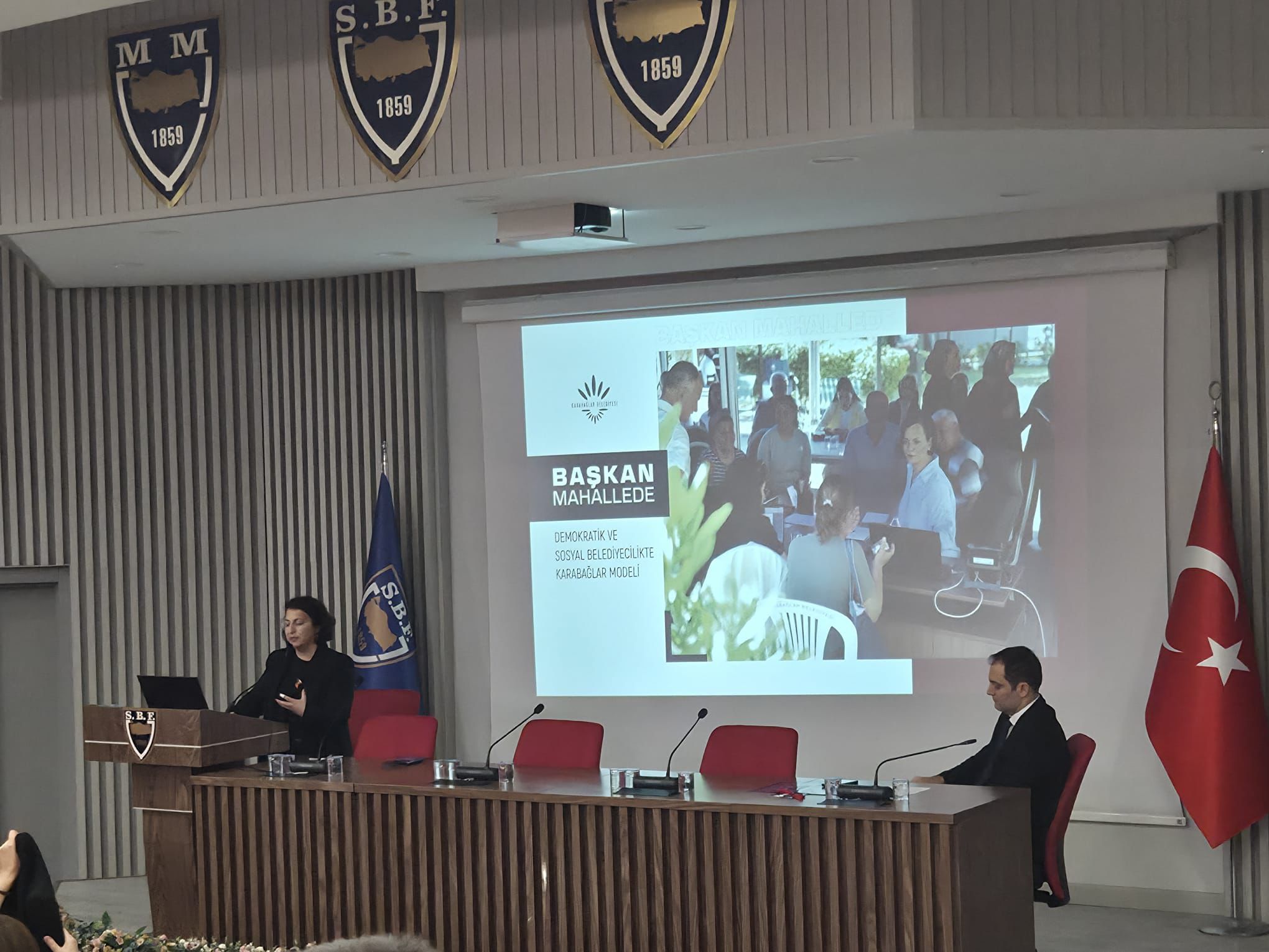 Karabağlar Belediyesi’nin Katılımcı Yönetim Modeli Örnek Gösterildi