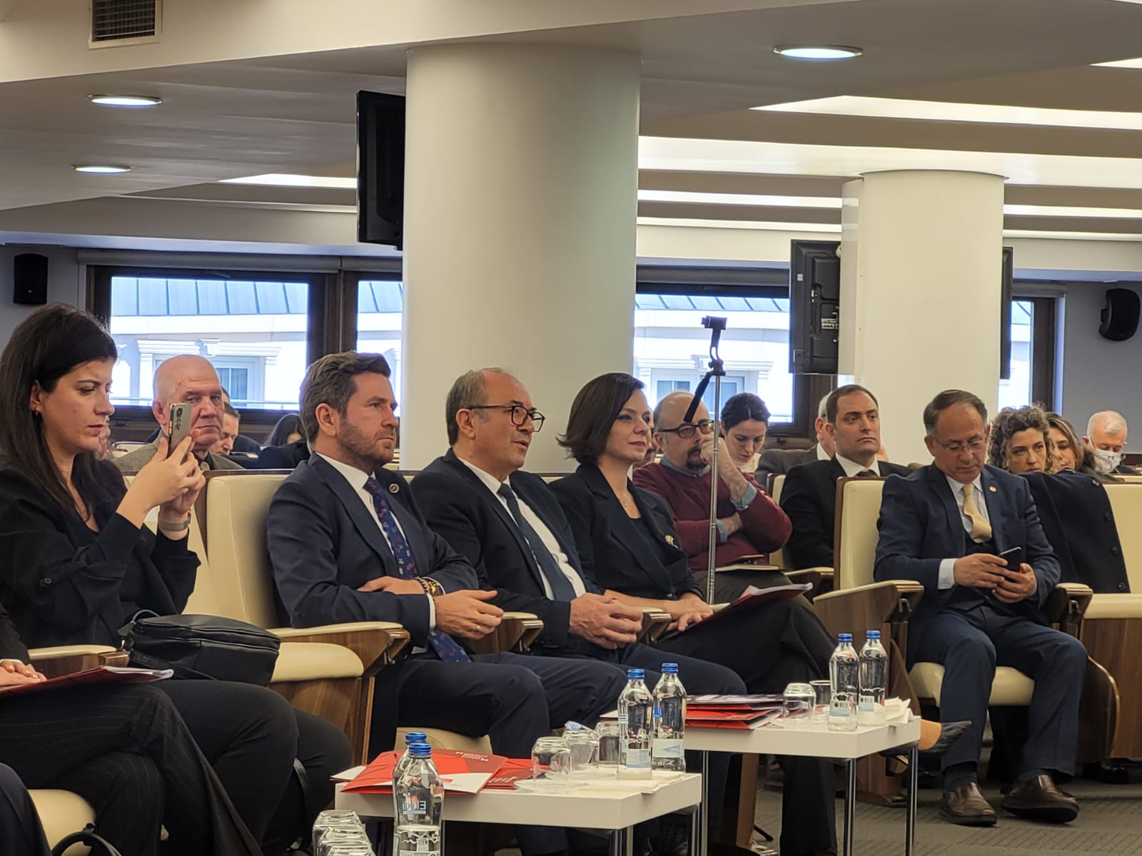 Karabağlar Belediyesi’nin katılımcı yönetim modeli örnek gösterildi-1