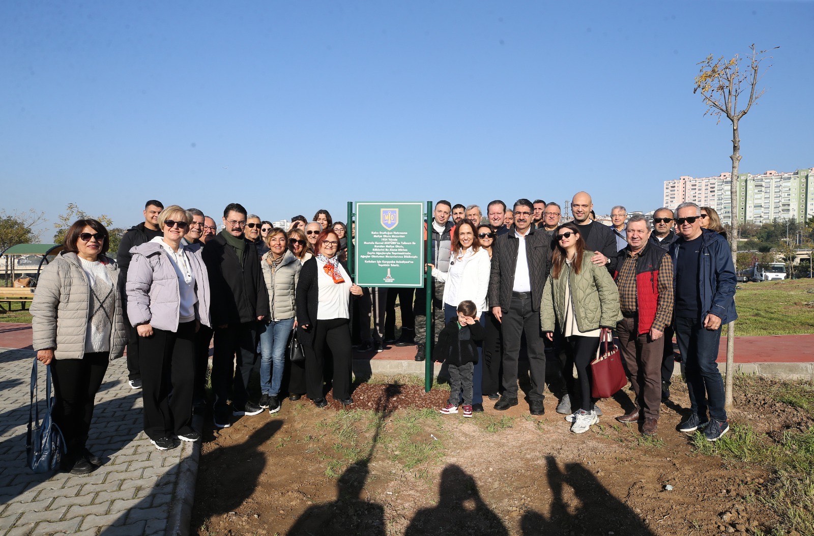 Karşıyaka’da sezonun ilk fidan dikim etkinliği: Can suyu Belediye Başkan Ünsal’dan-2