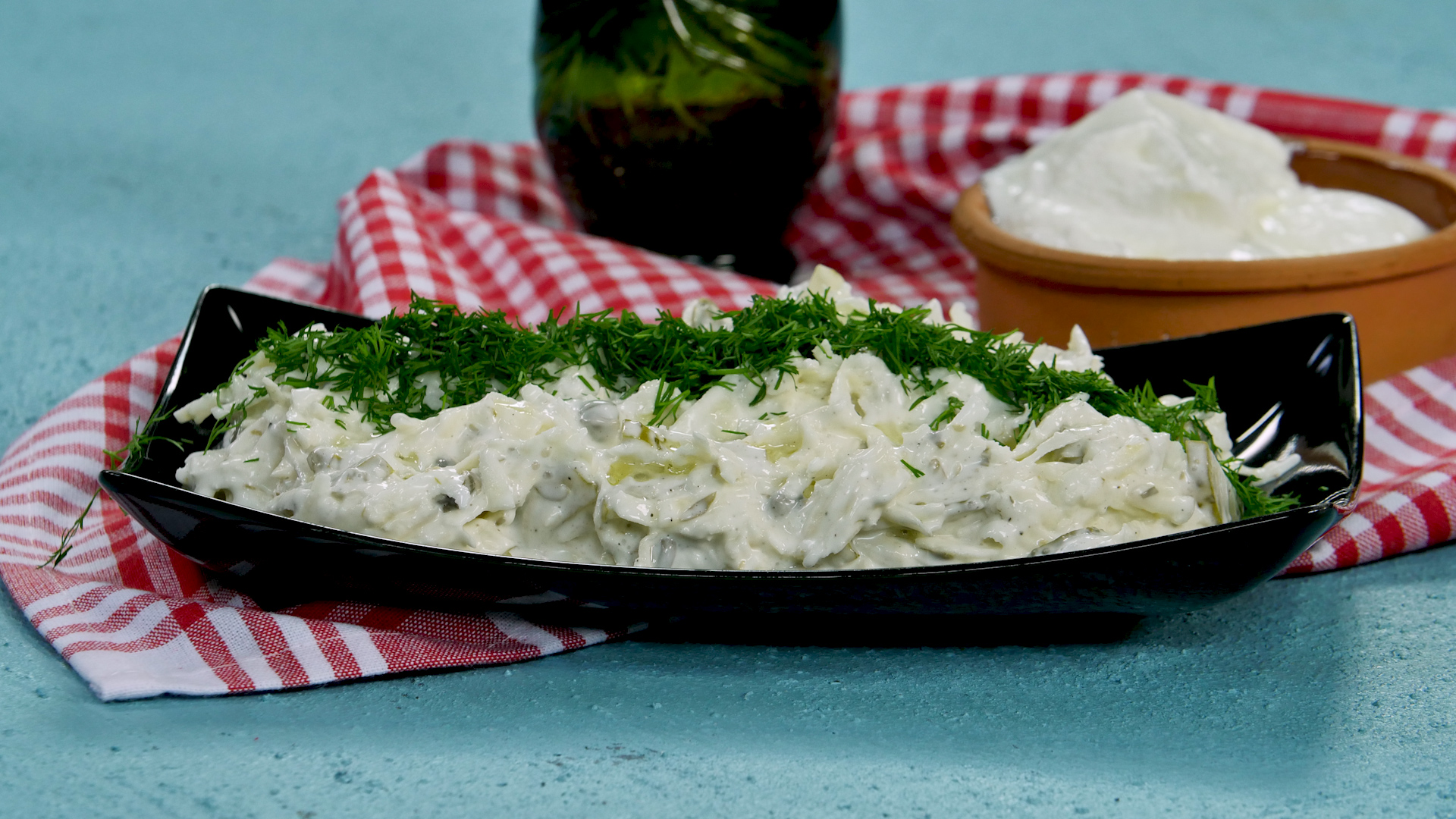 Kış Sofralarının Vazgeçilmezi Kereviz Salatası Nasıl Yapılır (1)