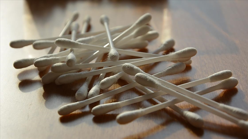 Kulak Çöpü Zararlı Mı Kulak Çubukları Nasıl Kullanılmalı (1)-1