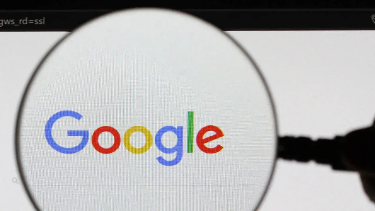 Kullanıcılar Şaşkına Döndü Google 67 Yazınca Neden Sallanıyor (1)