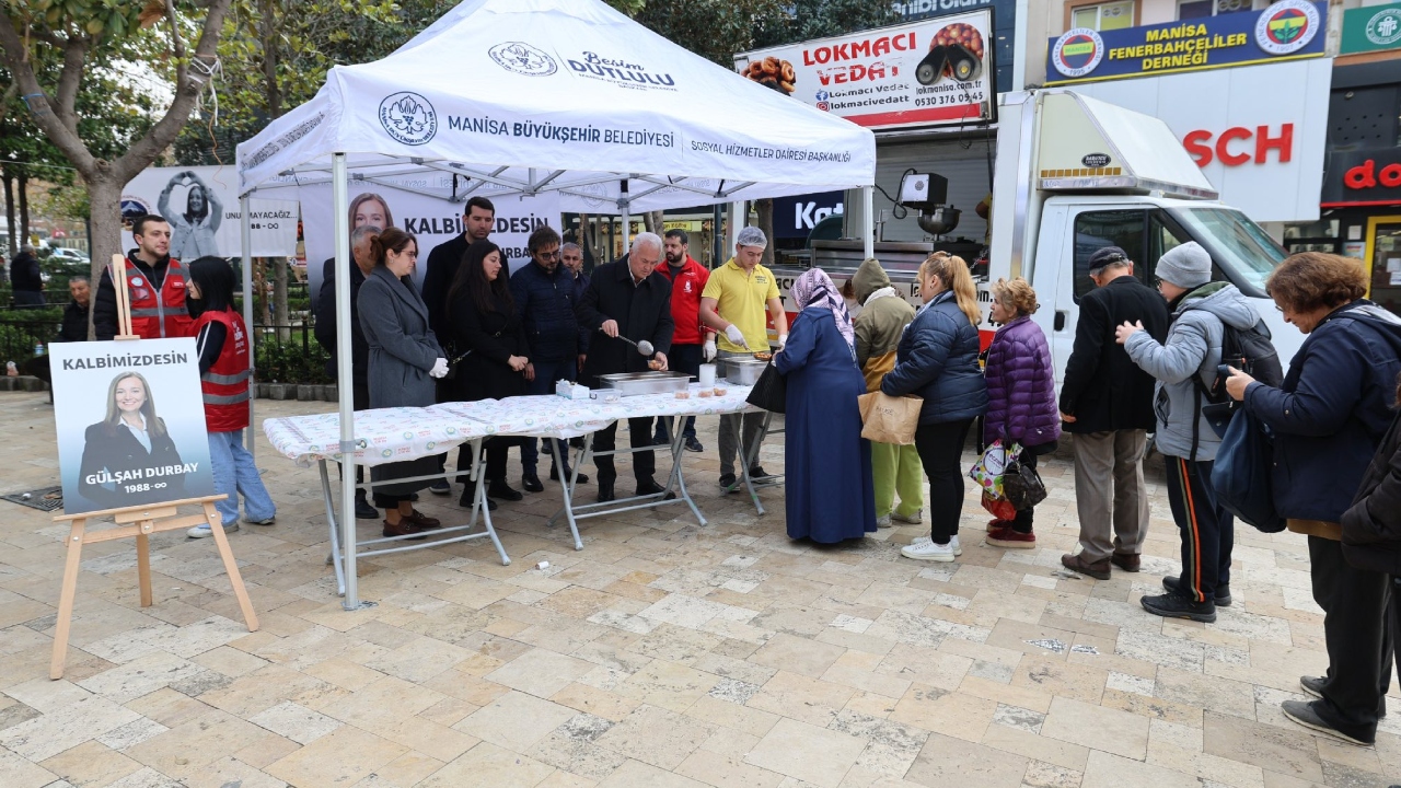 Manisa’da Gülşah Durbay Için 17 Ilçede Lokma Hayrı Düzenlendi (1)