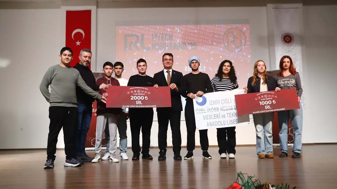 Roboleague 2025’Te Büyük Başarı Özel İzmir Atatürk Osb Lisesi Öğrencileri Ödülleri Topladı (1)-2