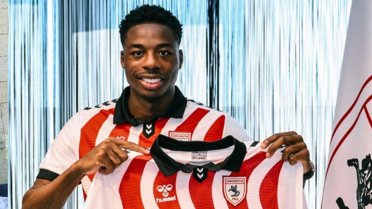 Süper Lig’in Yıldız Futbolcusu Ölümden Döndü Aracı Seyir Halindeyken Alev Aldı