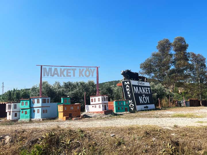 Türkiye'de Eşi Benzeri Yok İzmir'deki Bu Köyde Her Şey Minyatür (1)