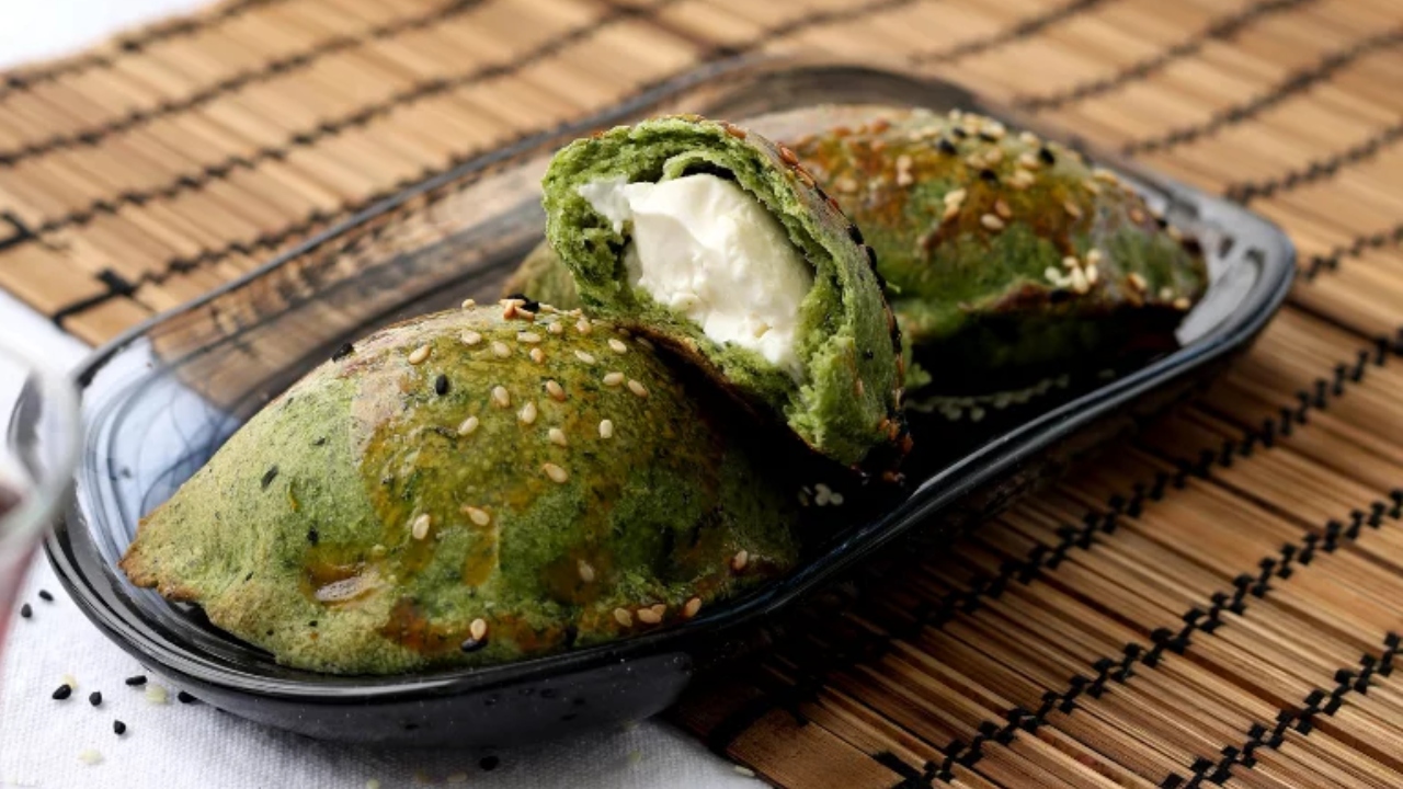 Yeni Trend Lezzet Labneli Yeşil Poğaça Tarifi (1)