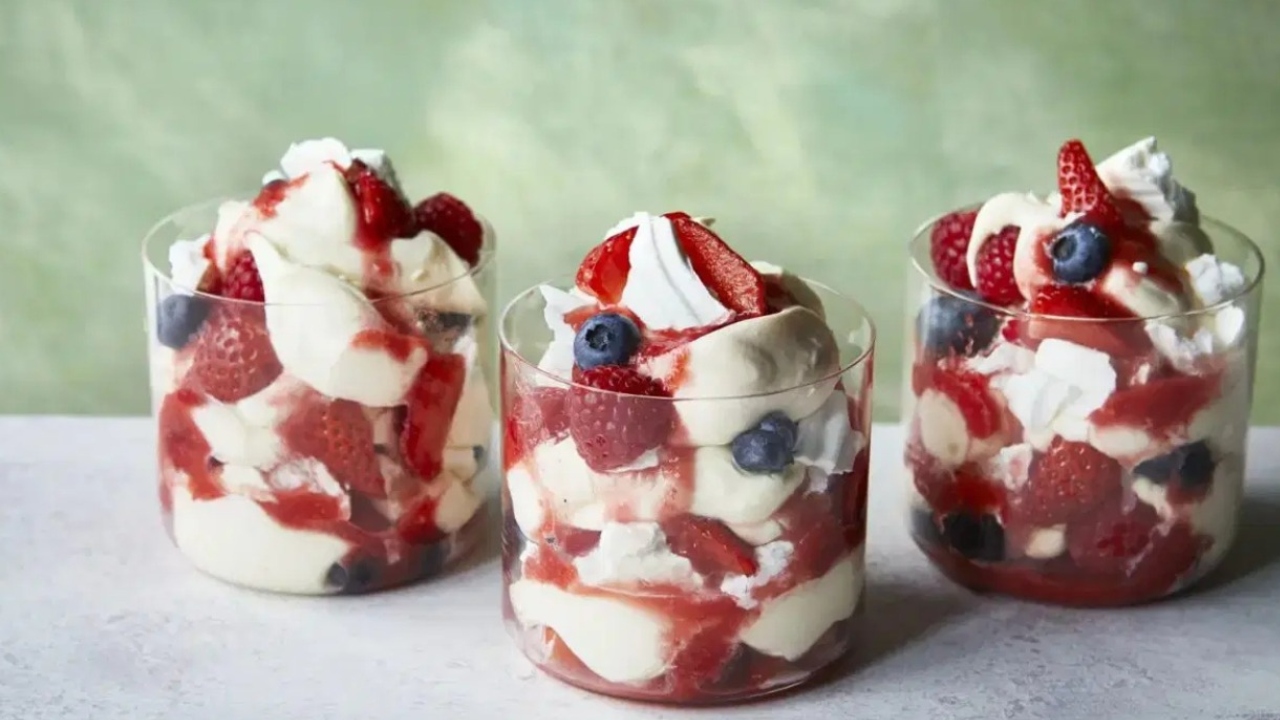 Hikayesi 80’lerde oynan kriket maçına dayanıyor: Eton Mess nedir, nasıl yapılır?