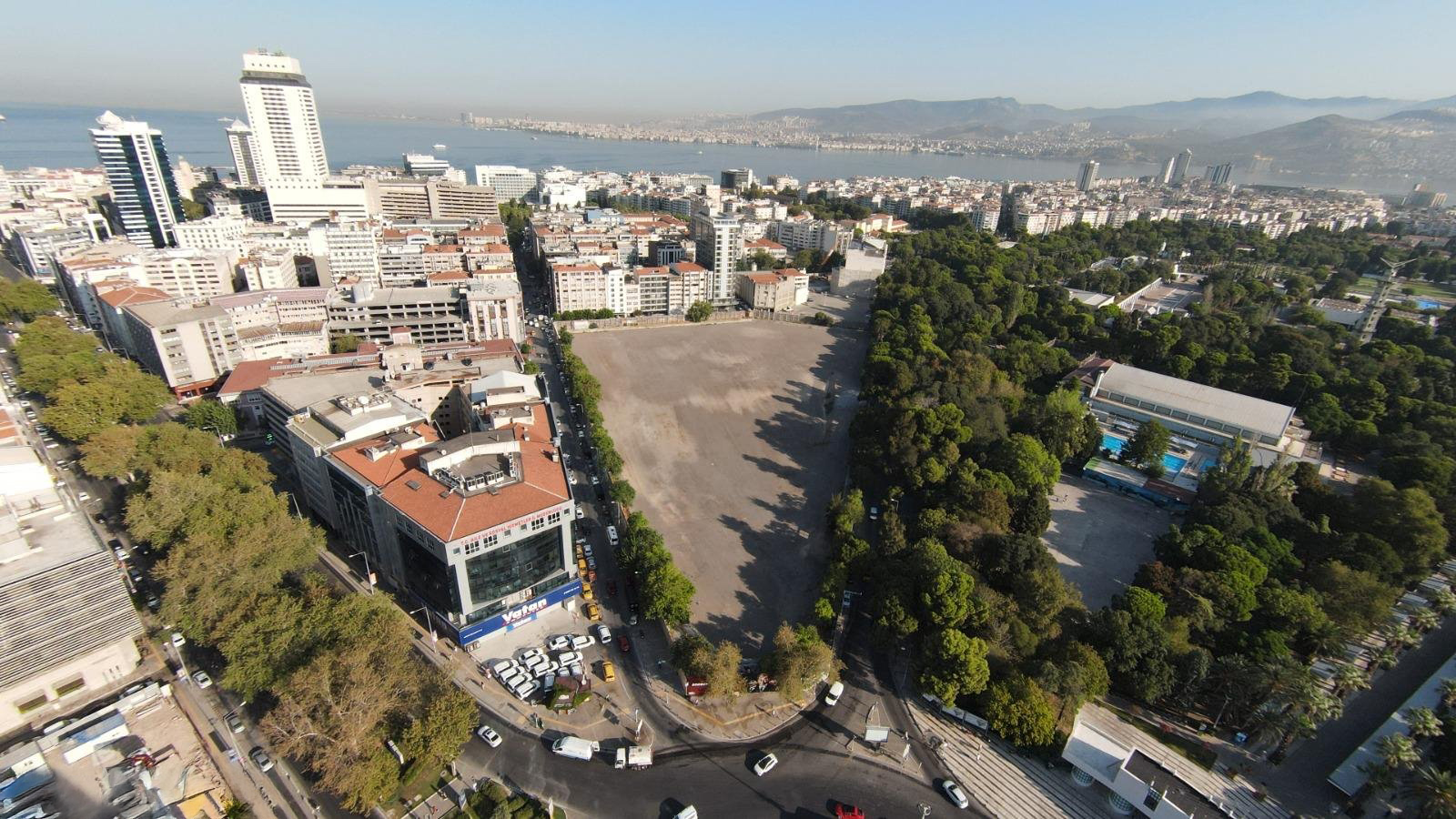 İzmir’de merkezi iktidar-yerel yönetim ilişkisi sorunlu!