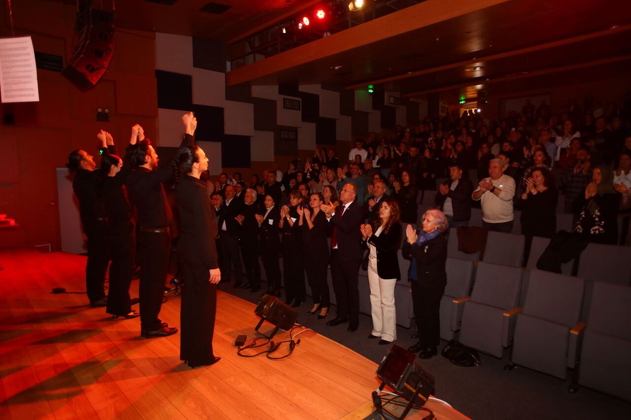 Karabağlar Belediye Başkanı Kınay, 2 yılı anlattı: Hacı yatmaz gibi sallanıyoruz ama…-5