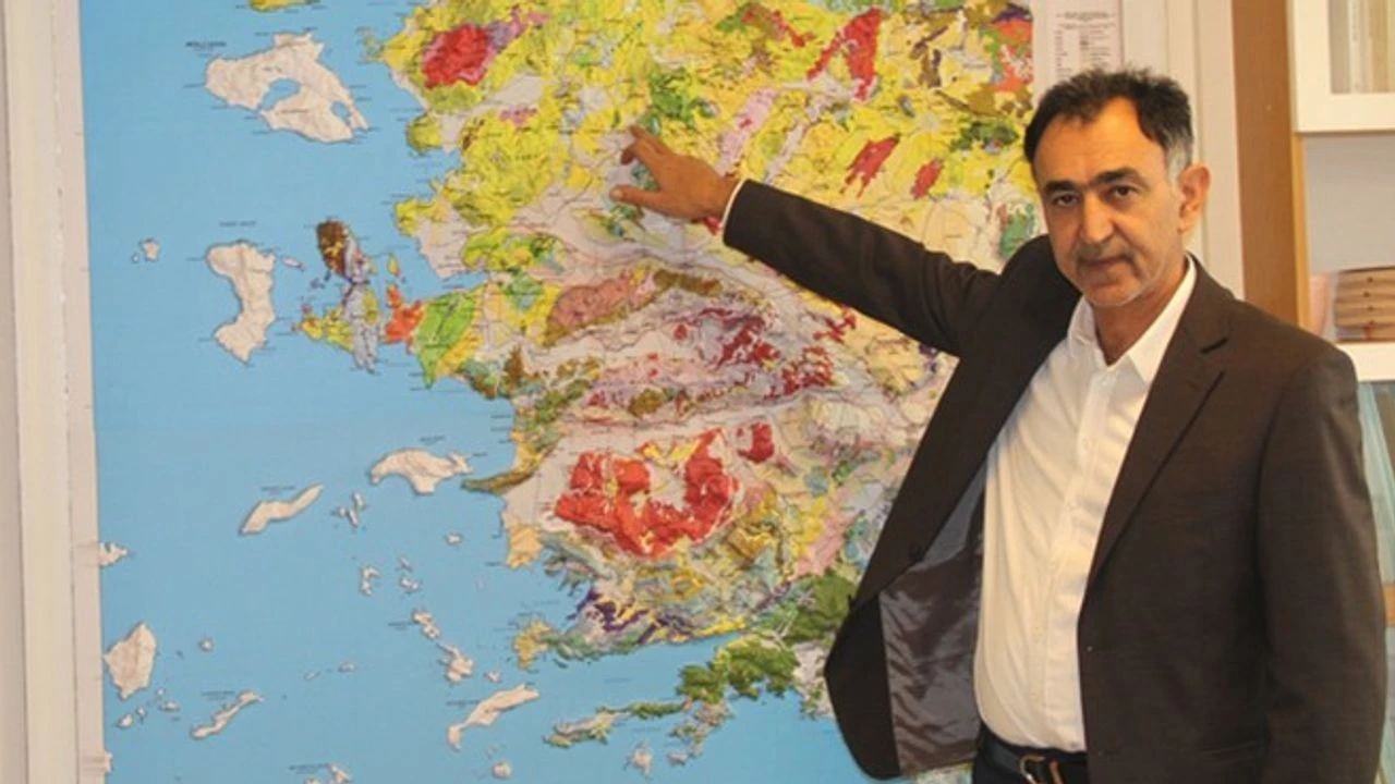 İzmir’de ‘odaların sessizliği’ devri: Aslanlar kuzu oldu!-7