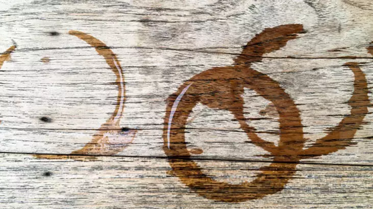 Ahşap Mobilyalardaki Beyaz Lekeler Kabus Olmasın İşte O Yöntem (1)-1