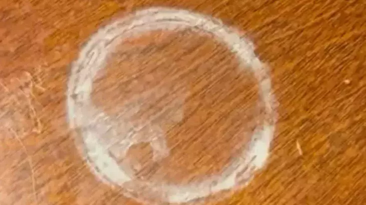 Ahşap Mobilyalardaki Beyaz Lekeler Kabus Olmasın İşte O Yöntem-3