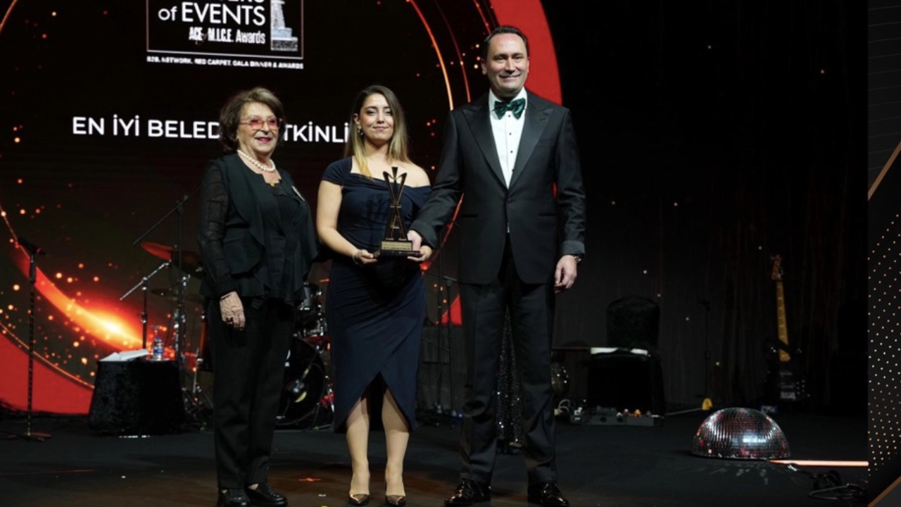 Alaçatı Ot Festivali En İyi Belediye Etkinliği Ödülüne Layık Görüldü