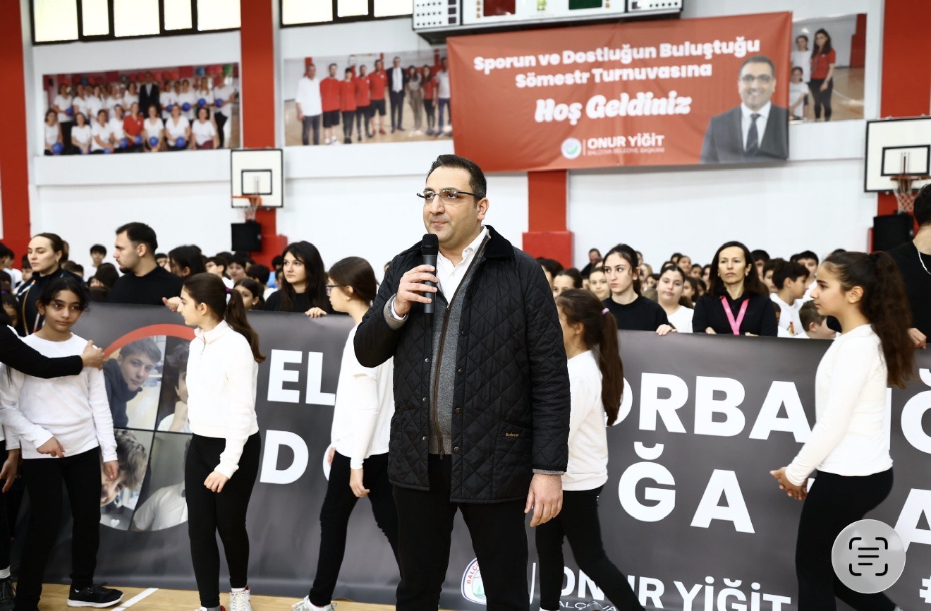 Balçova’da Kazanan Dostluk Oldu Elinizi Zorbalığa Değil, Dostluğa Kaldırın (4)