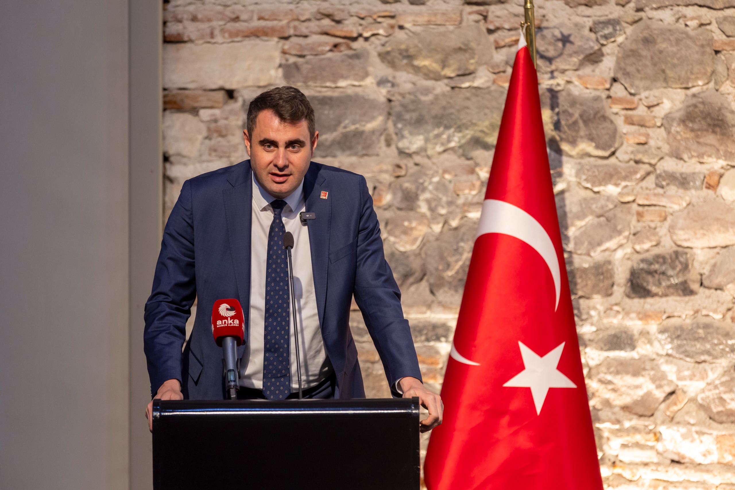 Başkan Mutlu: Kadın gazetecilerin yükü iki kat fazla!