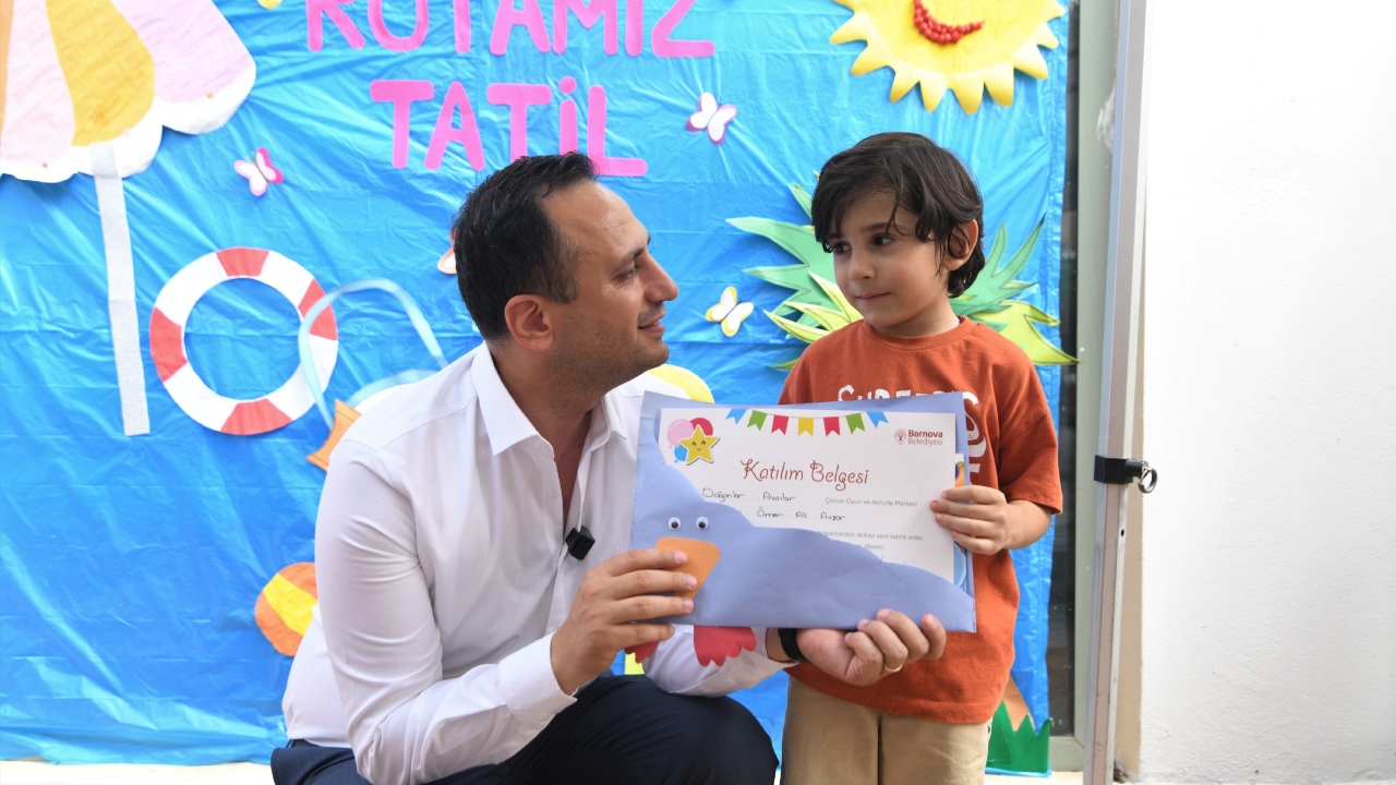 Bornova Belediyesi’nden Çocuklara Yarıyıl Tatili Şöleni Tiyatro, Sinema Ve Yaratıcılık (1)