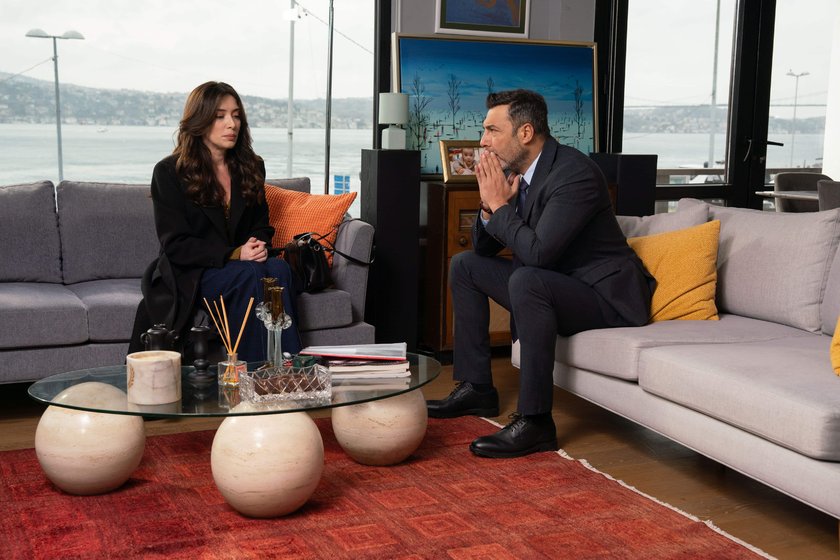 Kızılcık Şerbeti yeni bölümüyle damga vurdu! Büyük itiraf her şeyi değiştirdi! Kızılcık Şerbeti 120. bölümde neler oldu?-1