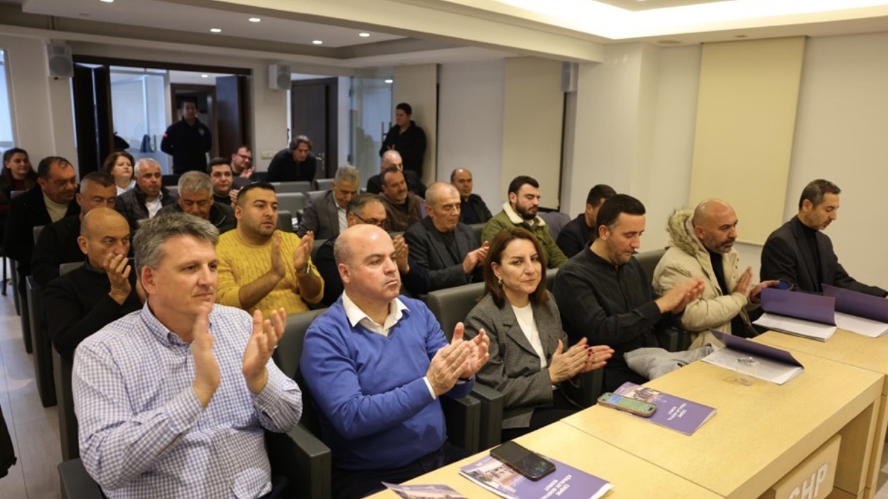 Çeşme Belediye Meclisi’nde Kiralık Sosyal Konut Projesi Oy Birliğiyle Kabul Edildi (2)