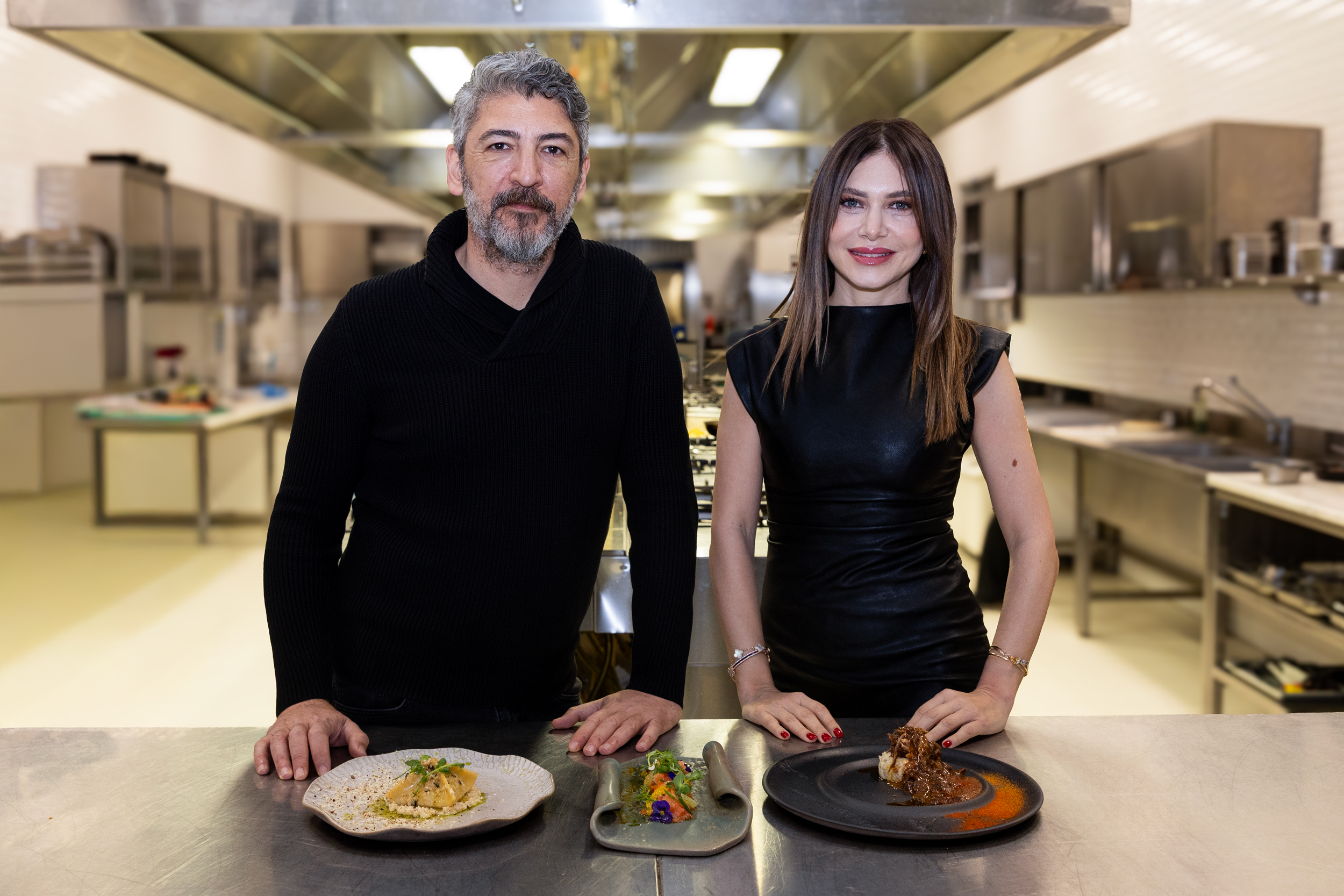 Dikkat Çeken Araştırma Yemeğin Tadını Tabak Belirliyor (3)