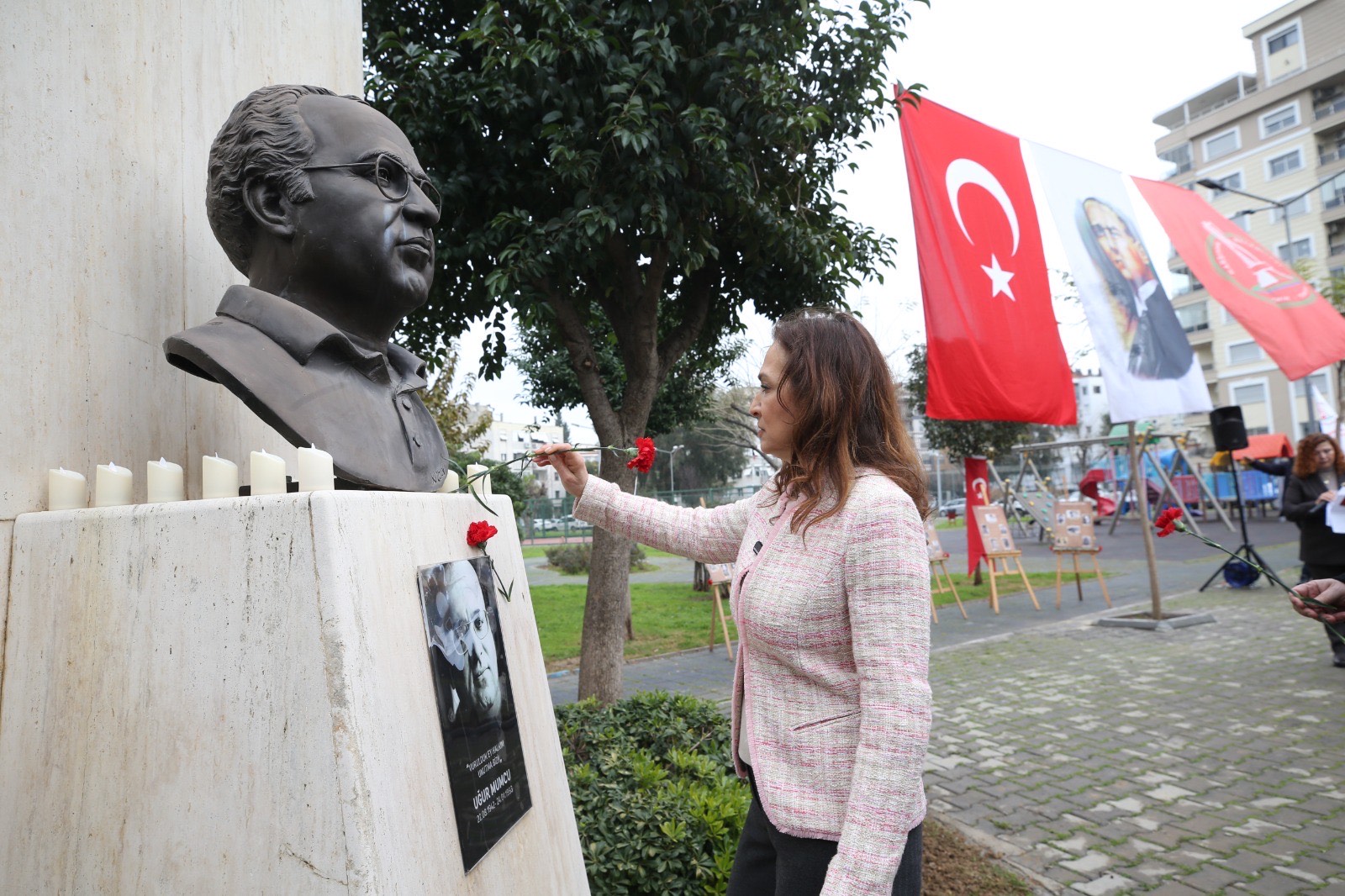 Fb010A93 4793 40C7 8D34 841765F88306