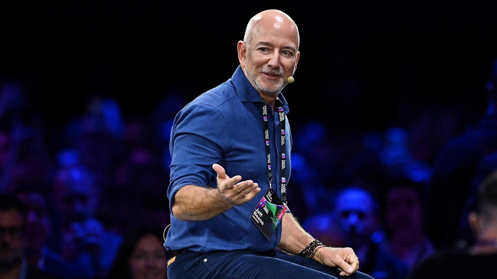 Jeff Bezos Yeni Yapay Zeka Girisiminde Es Ceo Koltugunda 2025 11 17 15 48 36