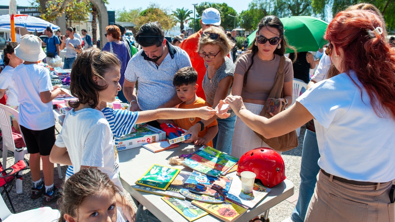 Karşıyaka Belediyesi’nden Çocuklara Karne Hediyesi Karnefest Başlıyor (3)