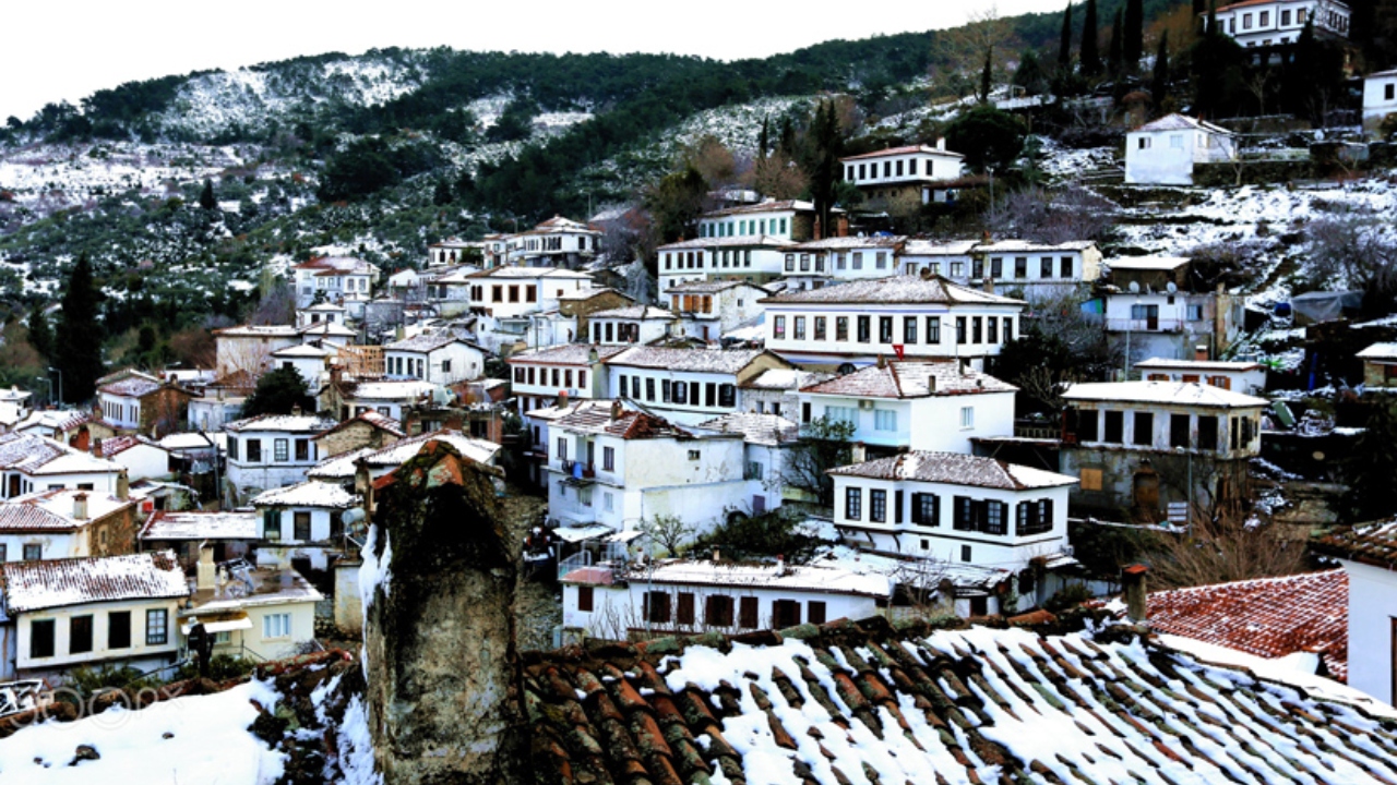 Kayak Merkezinden Şirin Köylere Kışın İzmir'de Ne Yapılır (2)