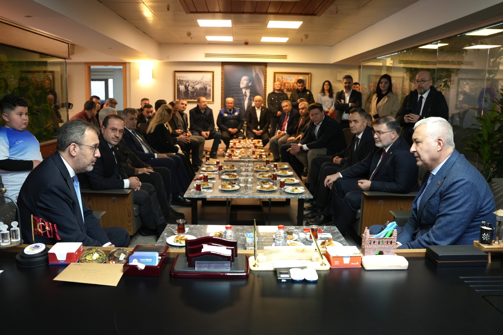 Kemalpaşa’ya Gençlik Merkezi Müjdesi