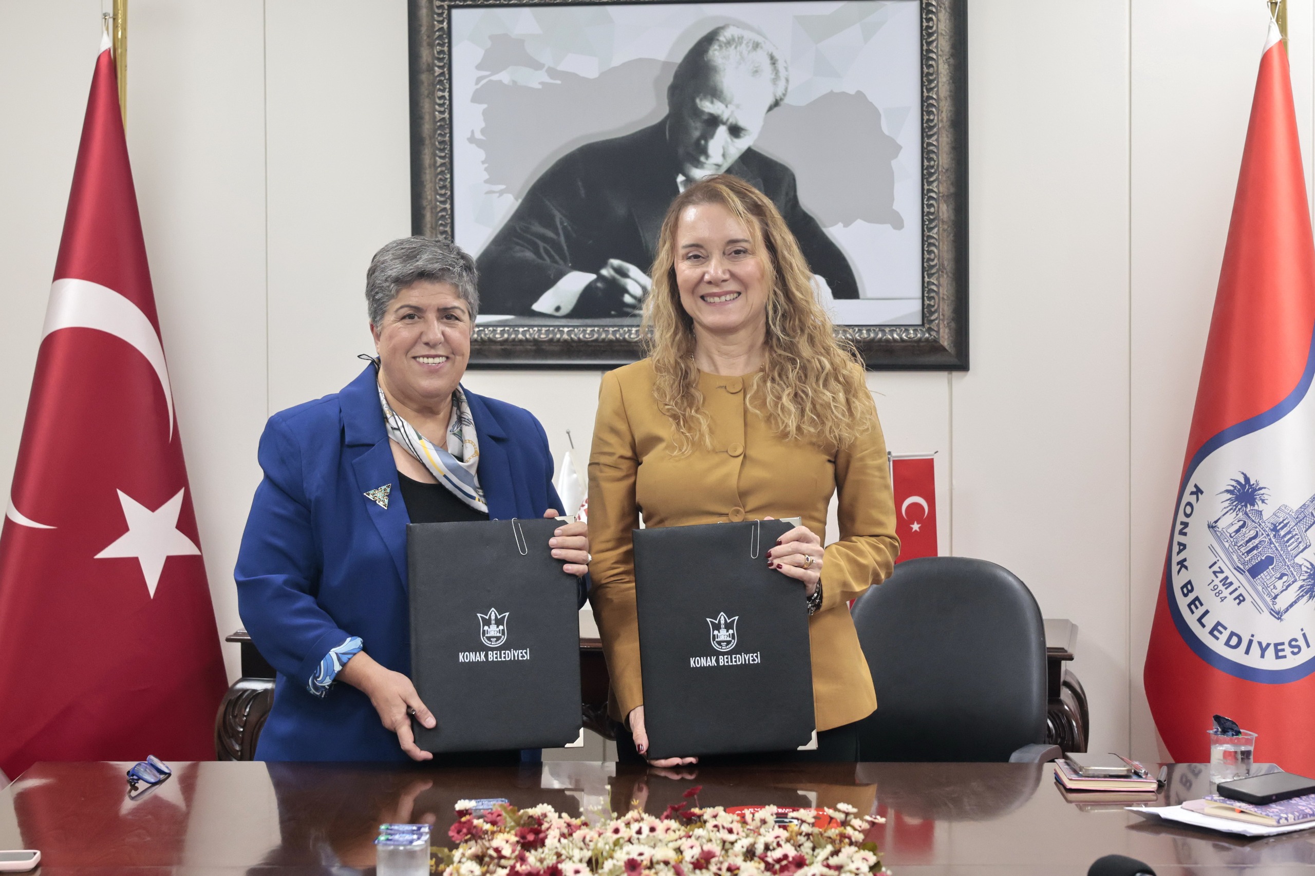 Konak’ta ‘Ev İçi Şiddet Acil Yardım Hattı’ Protokolü Imzalandı (1)