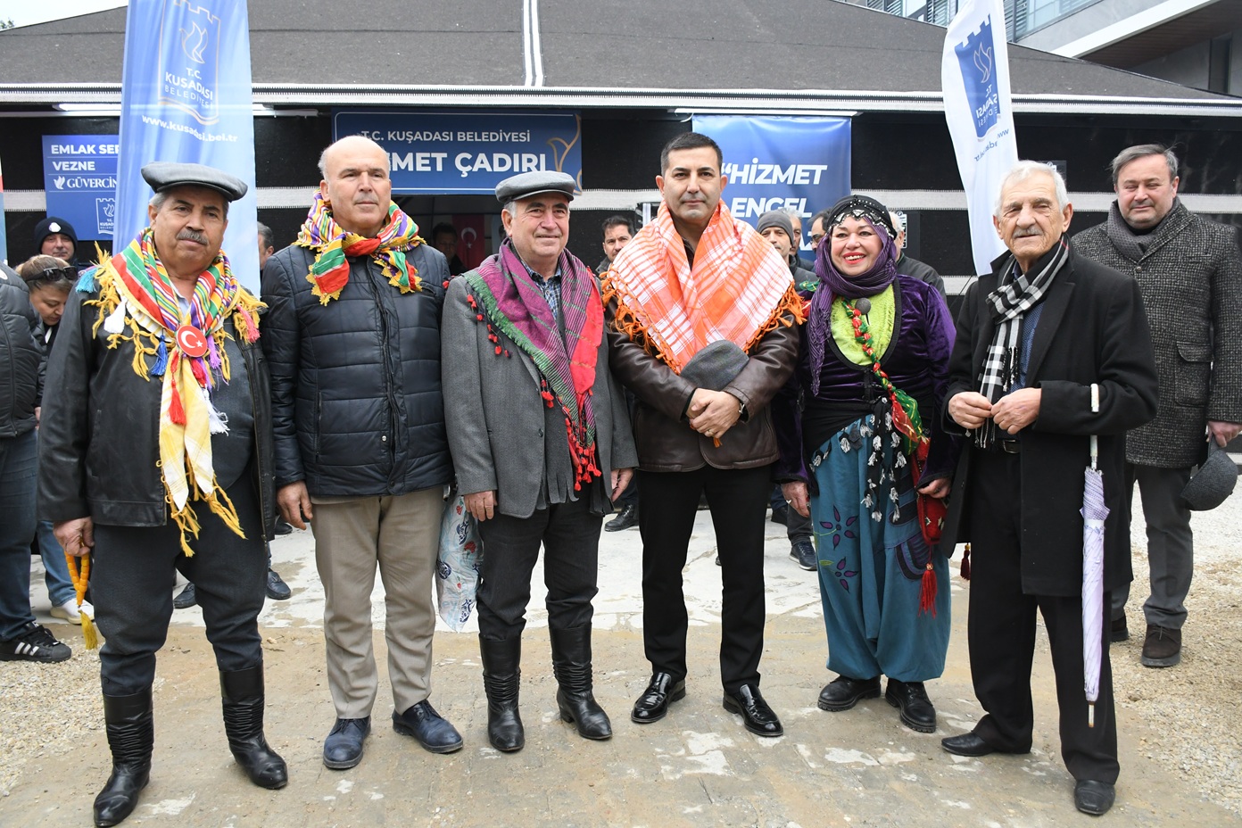 Kuşadası Belediyesi Yörük Hizmet Çadırı’nda Hizmete Başladı Bizim Derdimiz Kavga Değil, Hizmet
